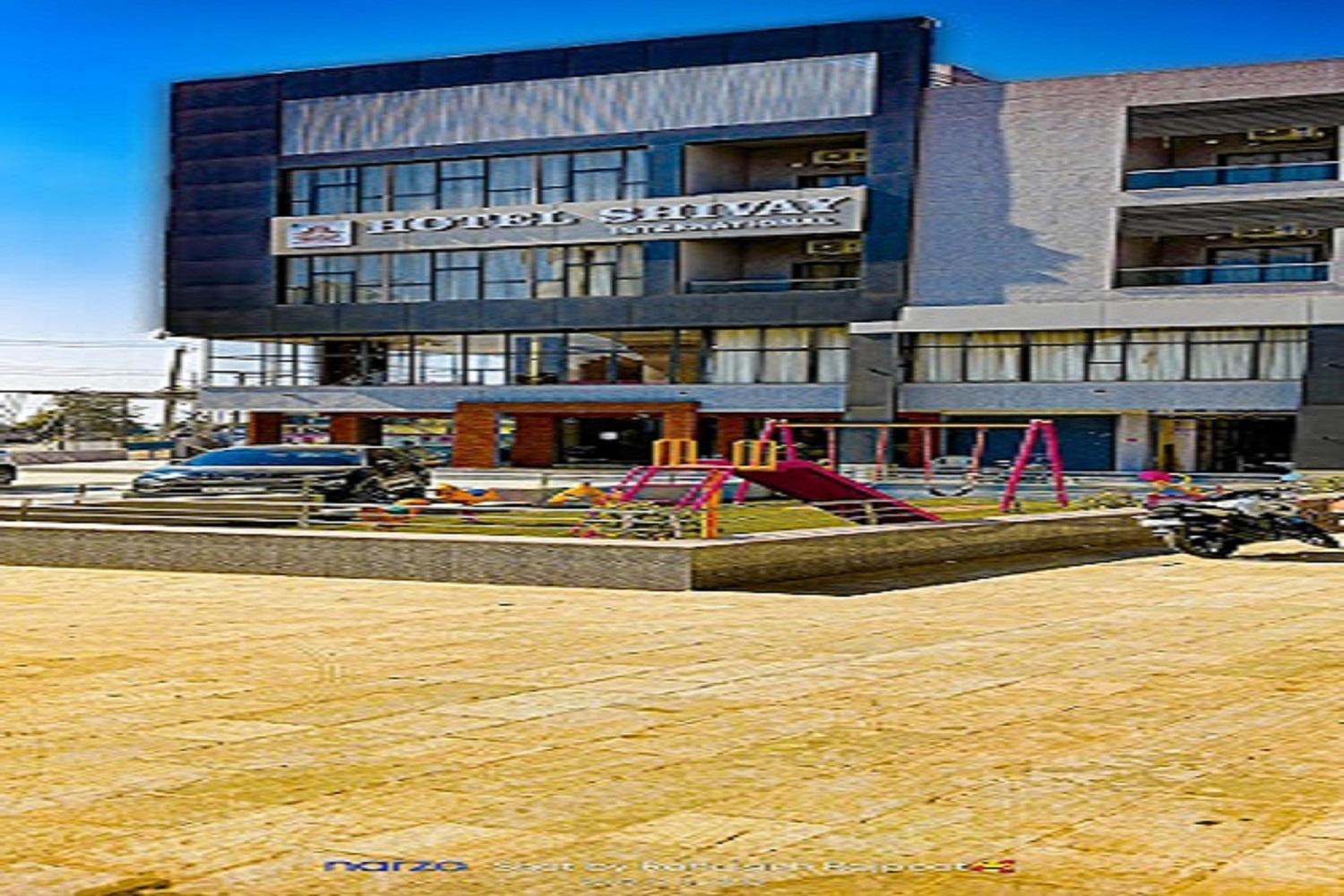 Hotel Shivay International Tharad Экстерьер фото